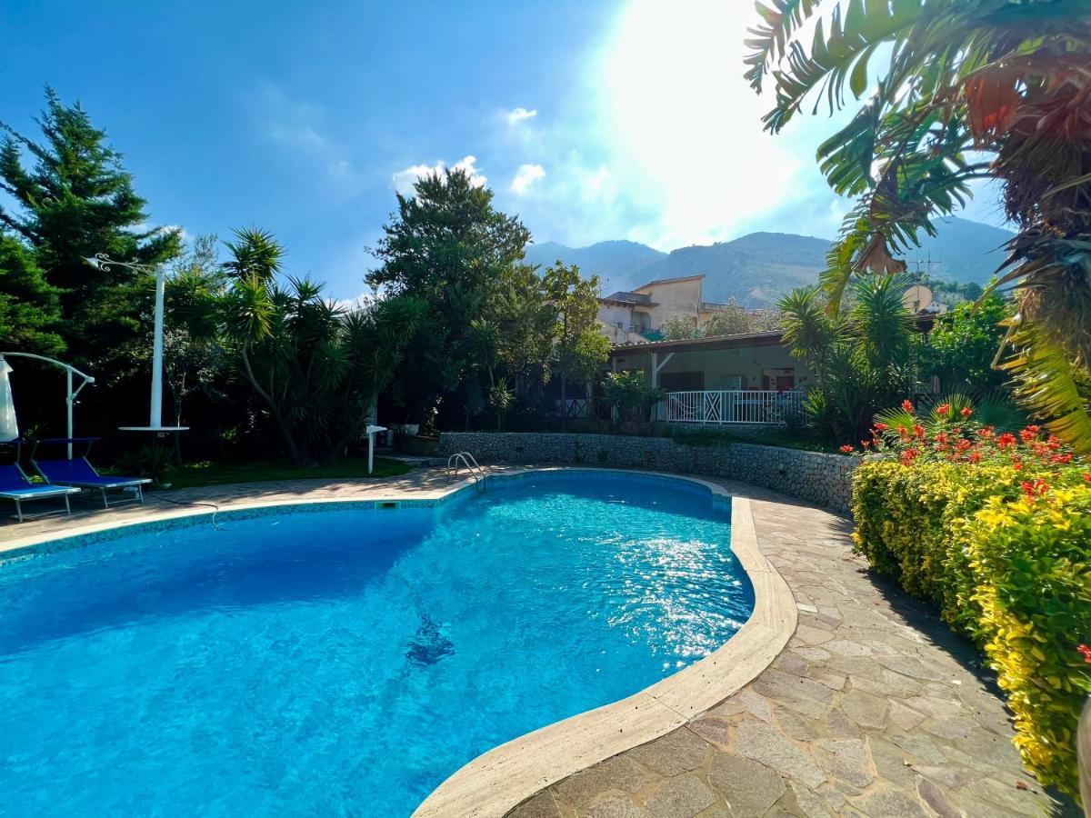 Villa Talia Carini Exterior foto